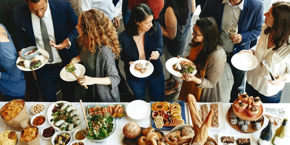From Dinner Tables to Deal Tables: Why NYC’s Professionals Are Turning to RestauRent for Corporate Events