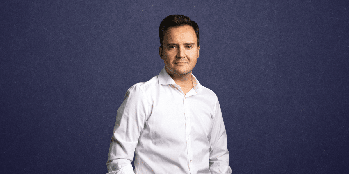 Evgeny Oystacher’s biography and his Guide to Global Business Expansion