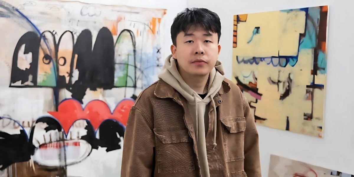 The Role of Curves in Xianghan Cheng's Artistic Journey