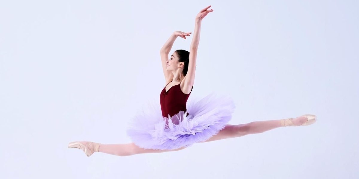 Yeva-Mariia Skorenka: The Dance of Light and Strength