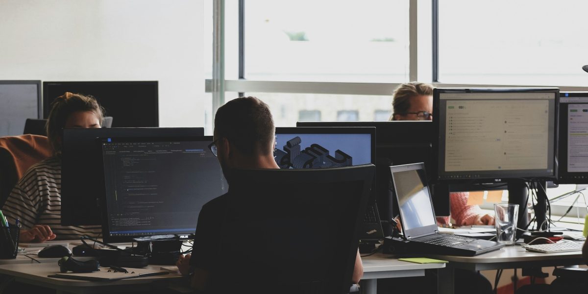 Why Cybersecurity’s Premier Executives Are Rallying Around CISO Whisperer Faster Than Any Peer Network in History