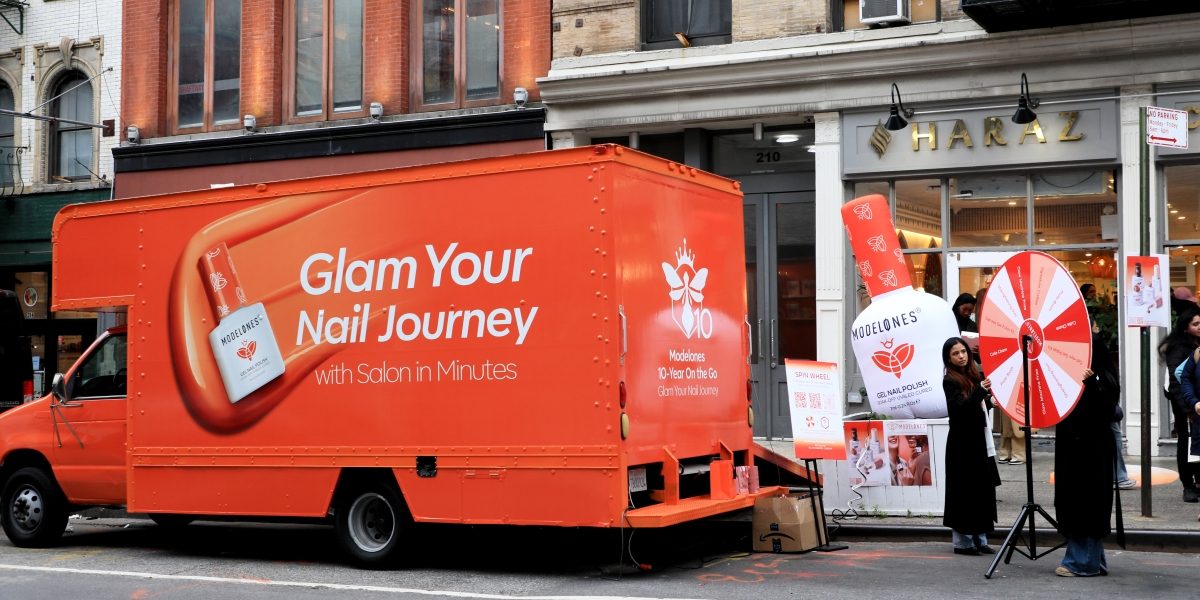 Modelones Hosts Festive Nail Pop-Up Tour Across NYC on Dec 20 with Santa and Reindeer Dogs