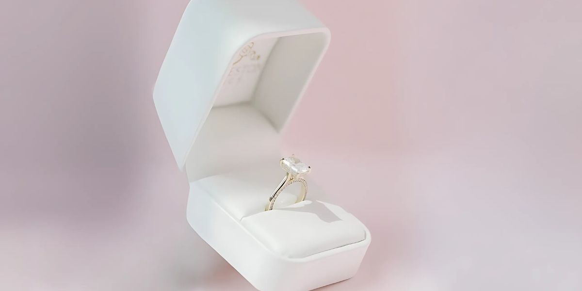 Charleston Rings Bring Timeless Custom Design Diamond Rings That Reflect Your Unique Love Story