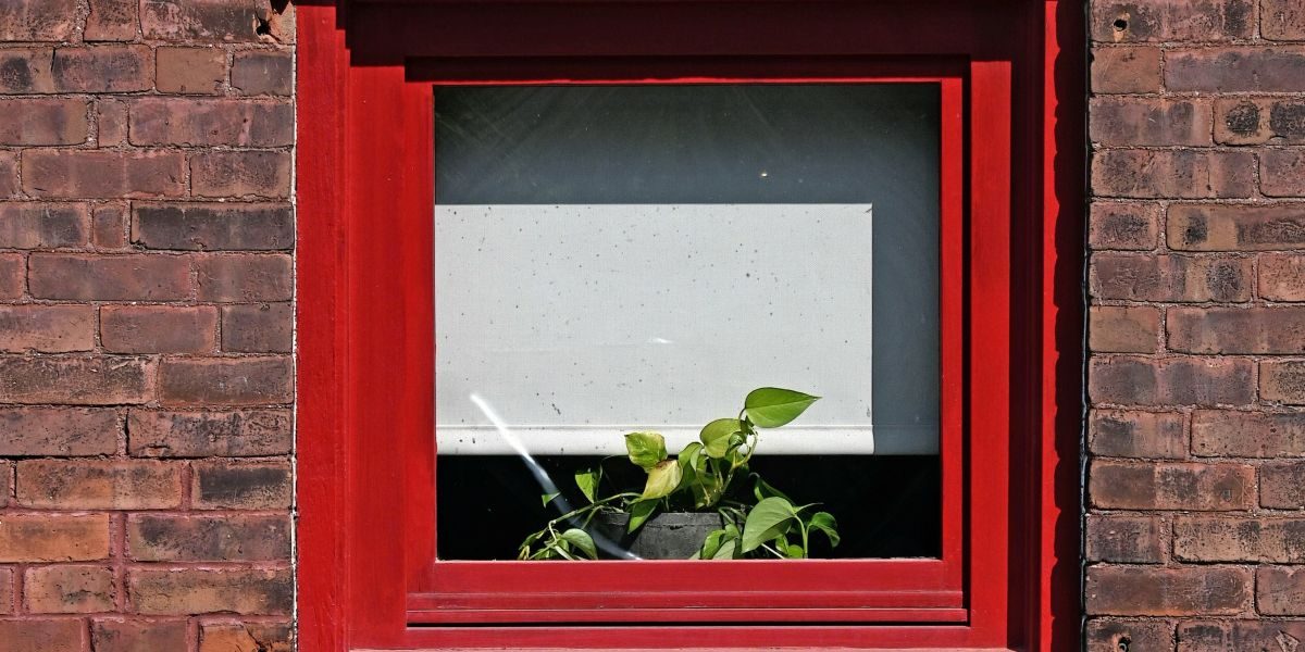 Smart Living 2025: Transform Your Home with Motorized Shades & Blackout Roller Shades