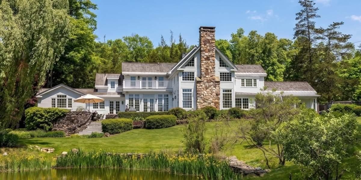 New Yorkers Are Putting Down Roots in the Litchfield Hills