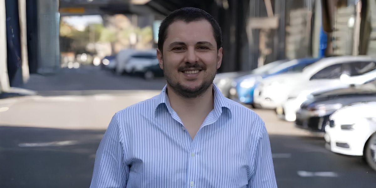 Parksy Expands to iOS, Doubling Down on a 15-Year Zero-Fee Model in Parking Tech