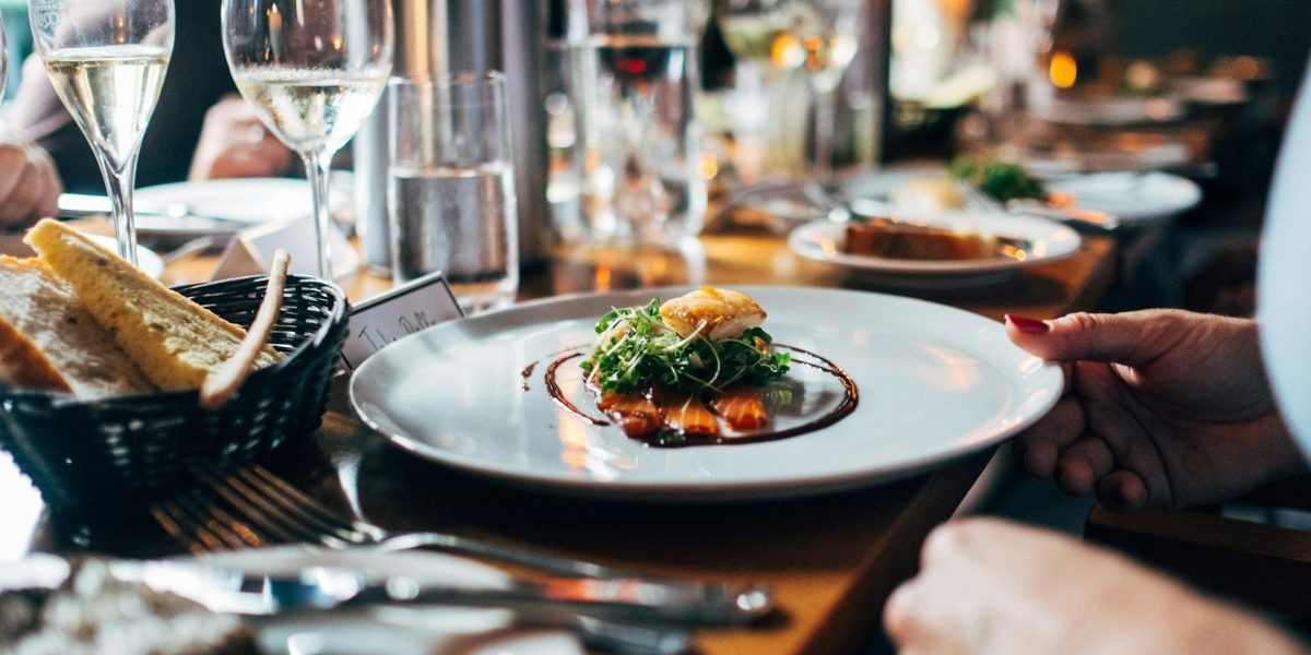 Understanding Restaurant Licensing with ApronPrep's Restaurant Licensing Tracker