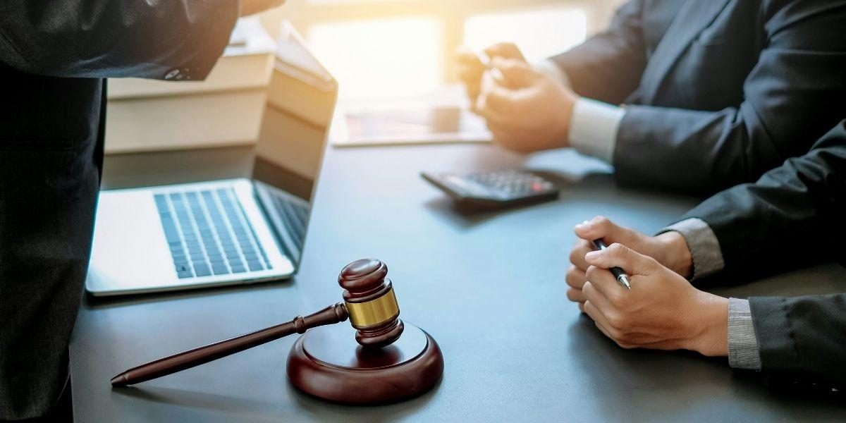 What Sets The Barry Law Firm Apart in Today’s Legal Industry