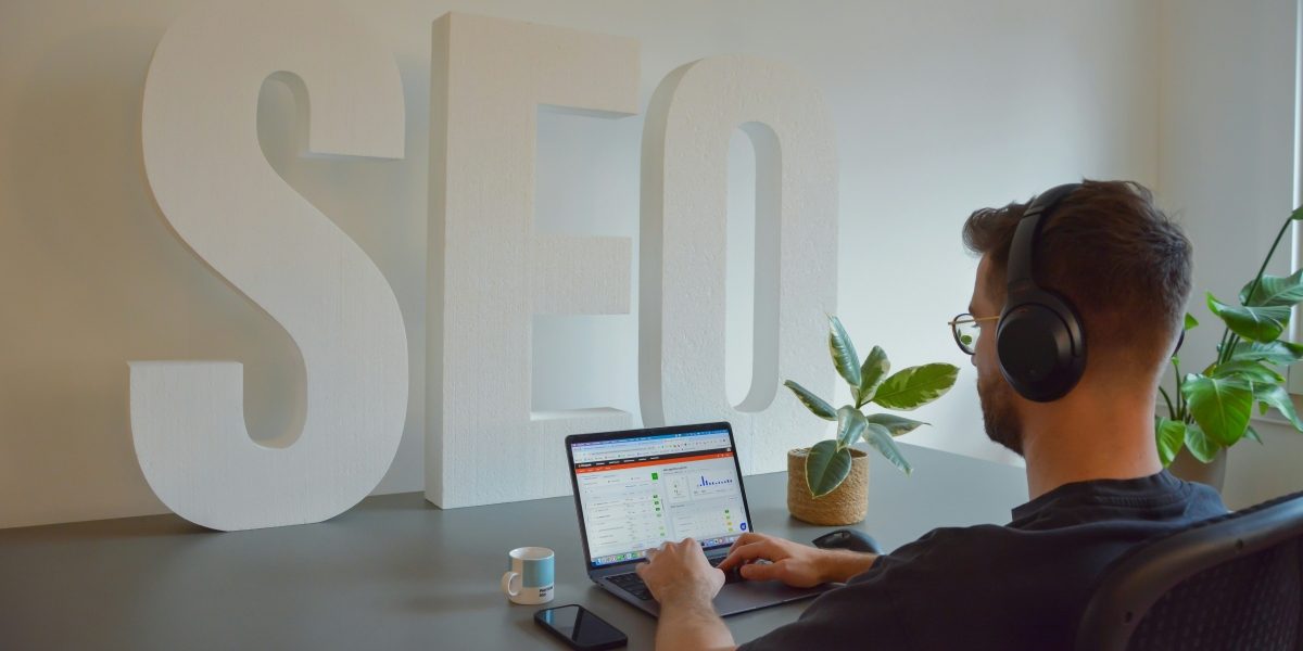 You Can Now Hire SEO Expert Anatoly Zadorozhnyy Directly Through His SEO Consulting Website