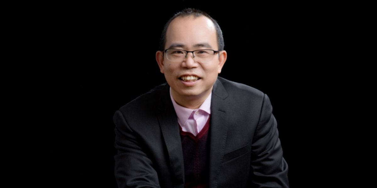 Zhong Zhixian: Reshaping Traditional Food Trade Through Technology